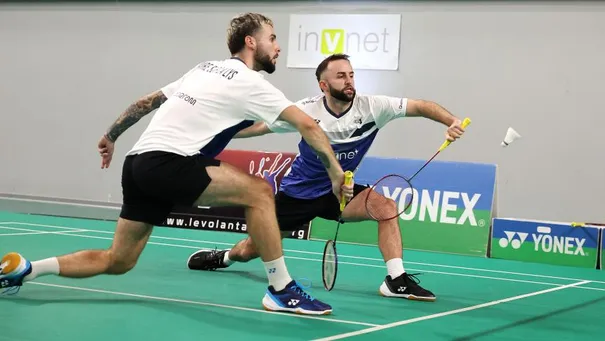 Deux compétiteurs en double